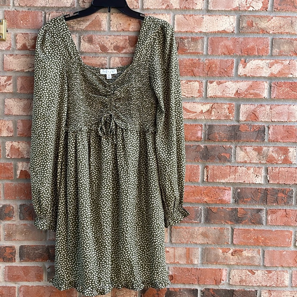 Green dress
